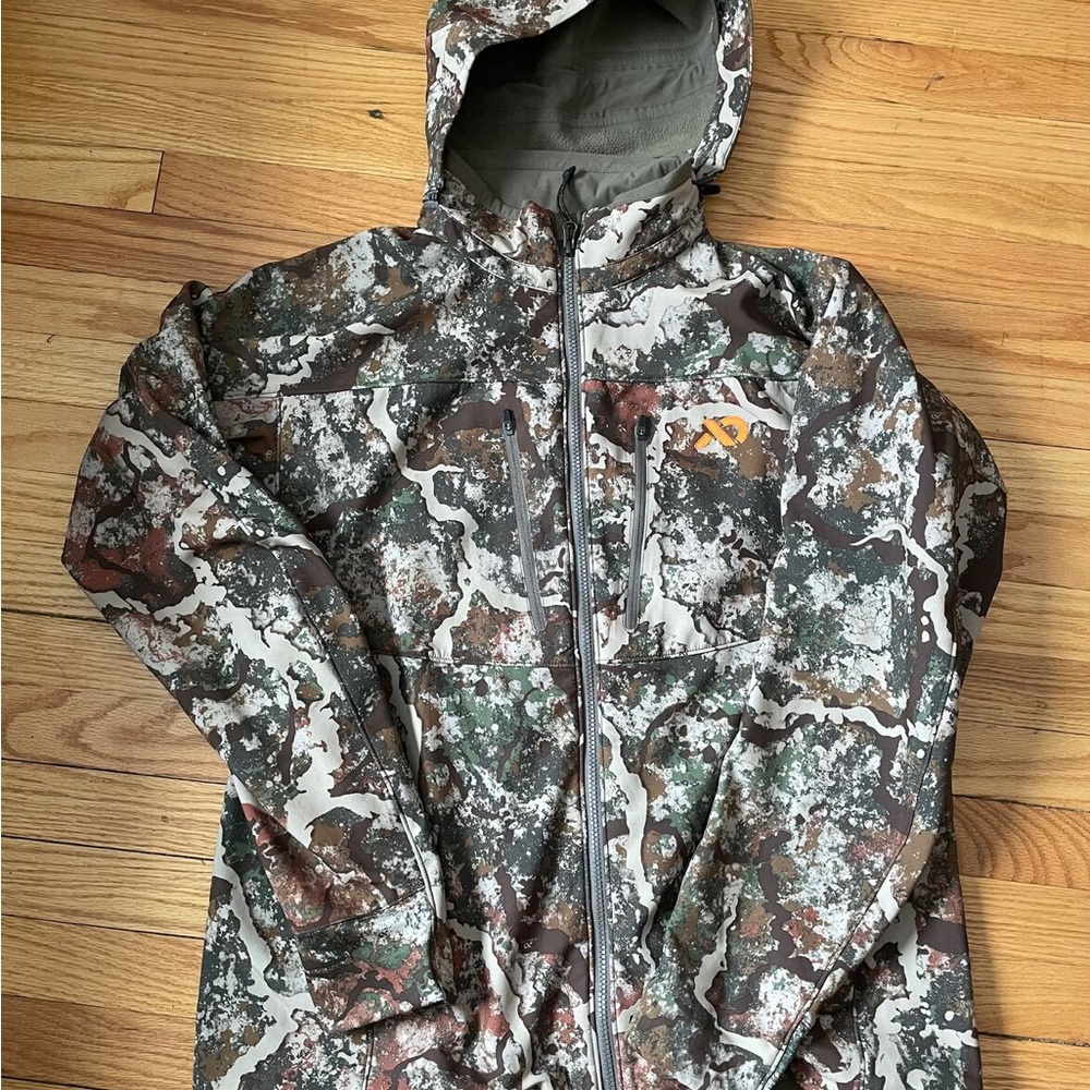 First Lite Catalyst Whitetail Jacket in Spectre